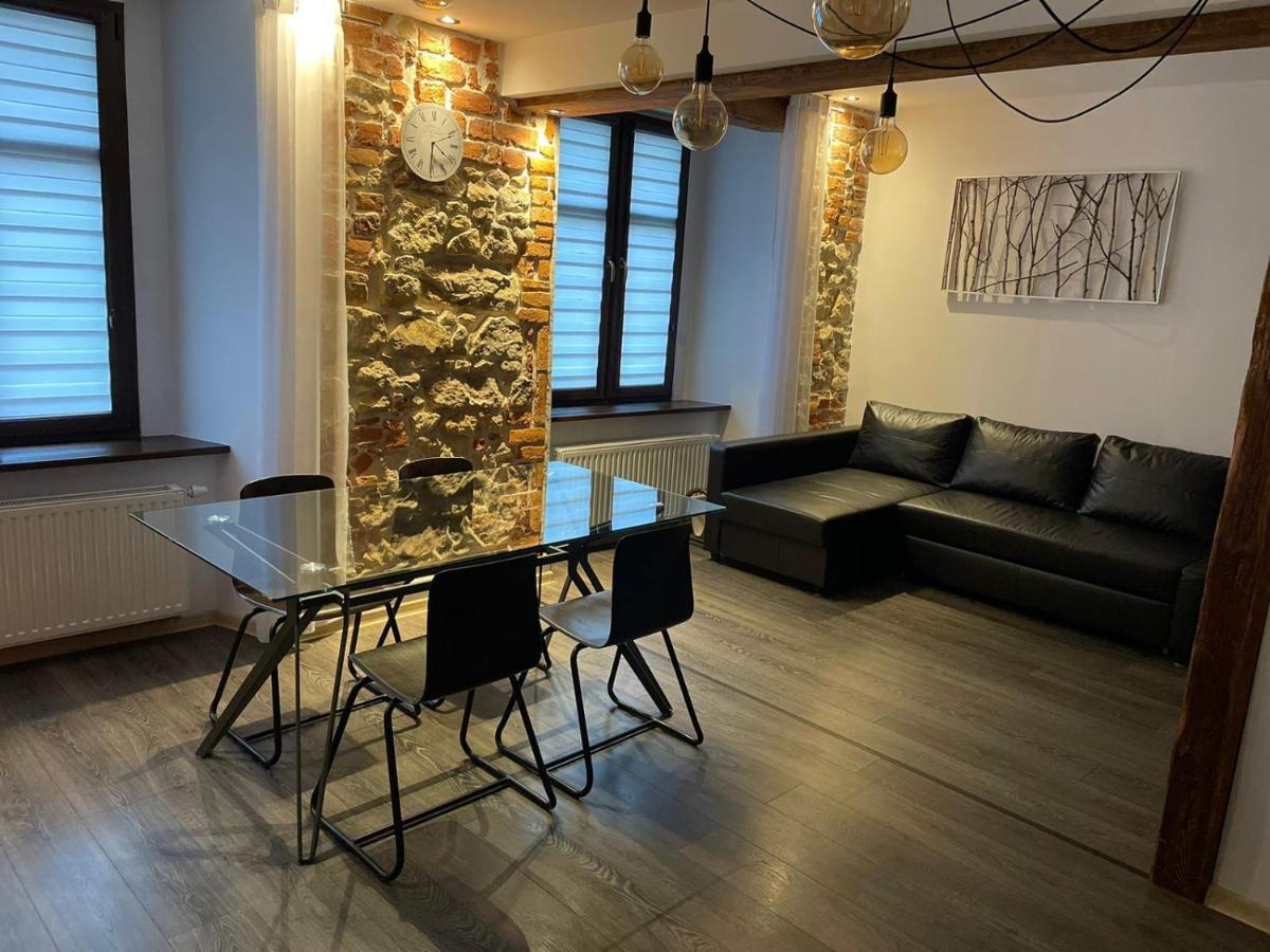 Apartament Przy Ratuszu Kłodzko Exterior foto